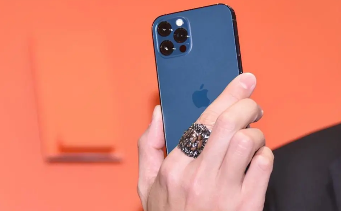 昭化苹果手机维修分享iPhone12系列重启方法教程 